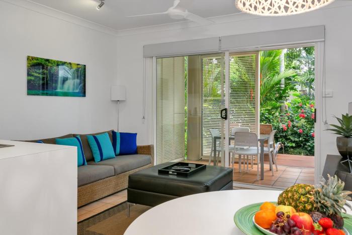 port douglas apartments adults only oasis