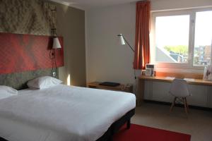 B&B Hotel Mons Gare,Mons>>Charleroi,3 star