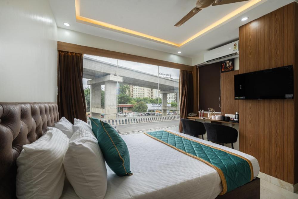 elmas suites bellandur