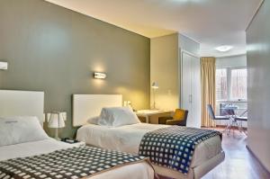 regency golf hotel urbano
