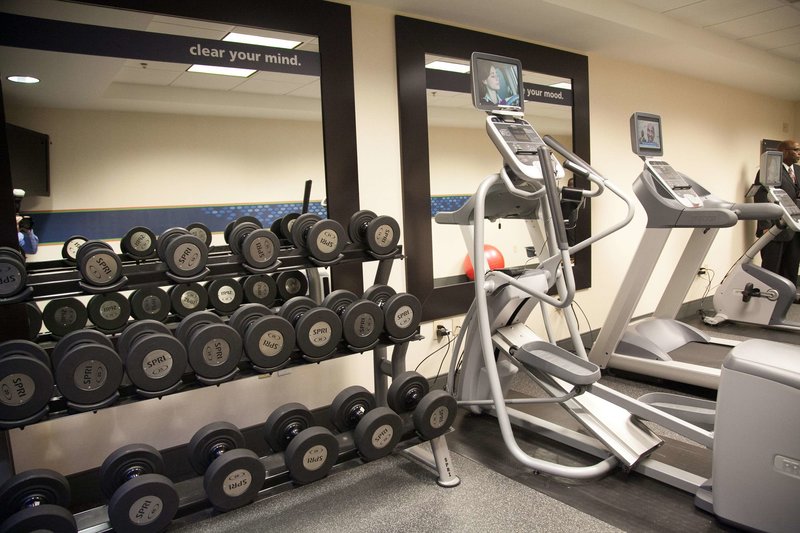 hampton inn and suites alpharetta roswell