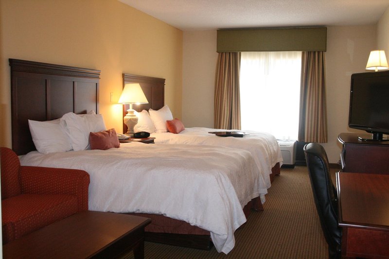 hampton inn and suites alpharetta roswell