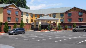 comfort suites morrow atlanta south