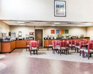 comfort suites morrow atlanta south