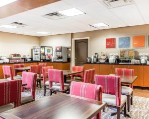 comfort suites morrow atlanta south