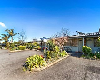 Cedar Lodge Motel Morwell,Maryvale>>Gippsland,3 star