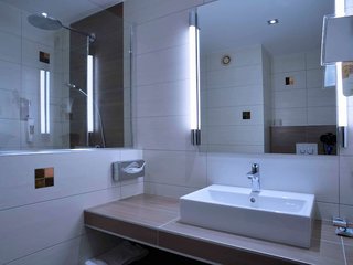 Mercure Montpellier Centre Comedie Hotel,Montferrier-Sur-Lez>>Lunel,4 star
