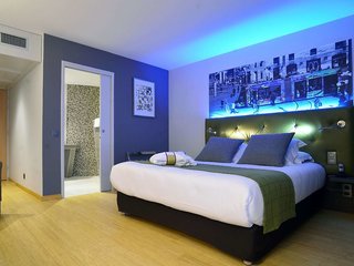 Mercure Montpellier Centre Comedie Hotel,Montferrier-Sur-Lez>>Lunel,4 star