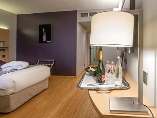 mercure montpellier centre comedie hotel