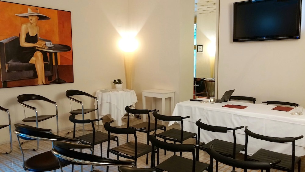 petronilla hotel in bergamo