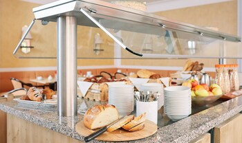 living hotel am olympiapark