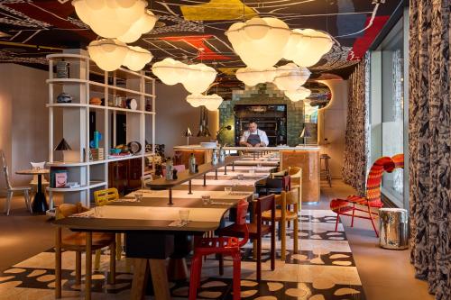 Mama Shelter Zurich,,4 star