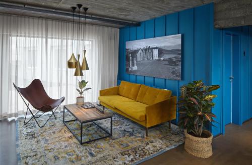 Hotel-Img
