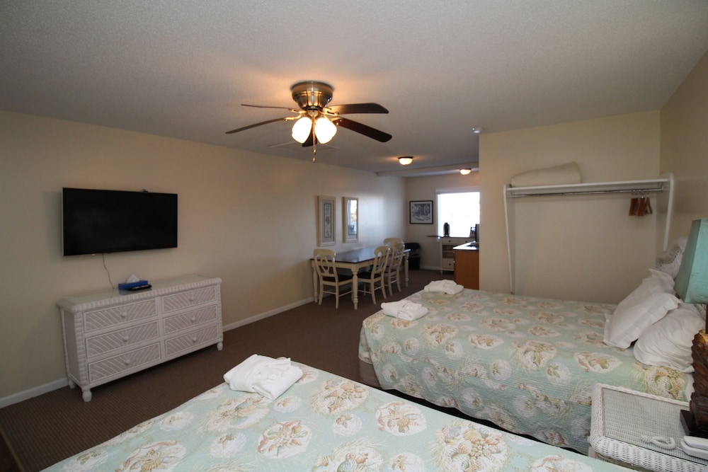 fin n feather waterside inn by kees vacations