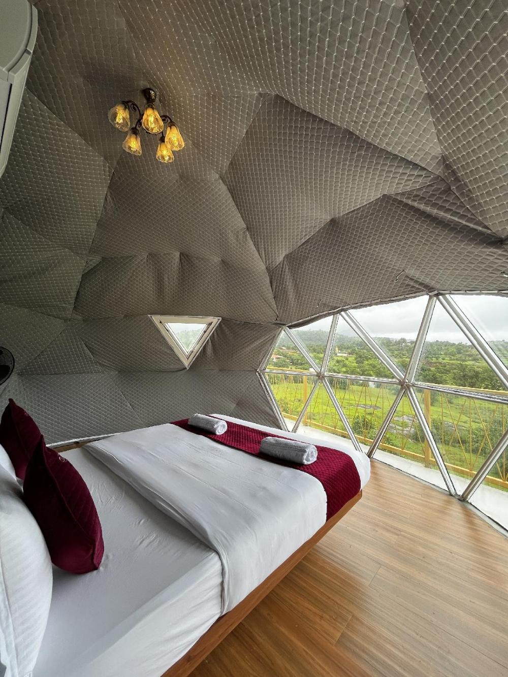 sovas nature hideout