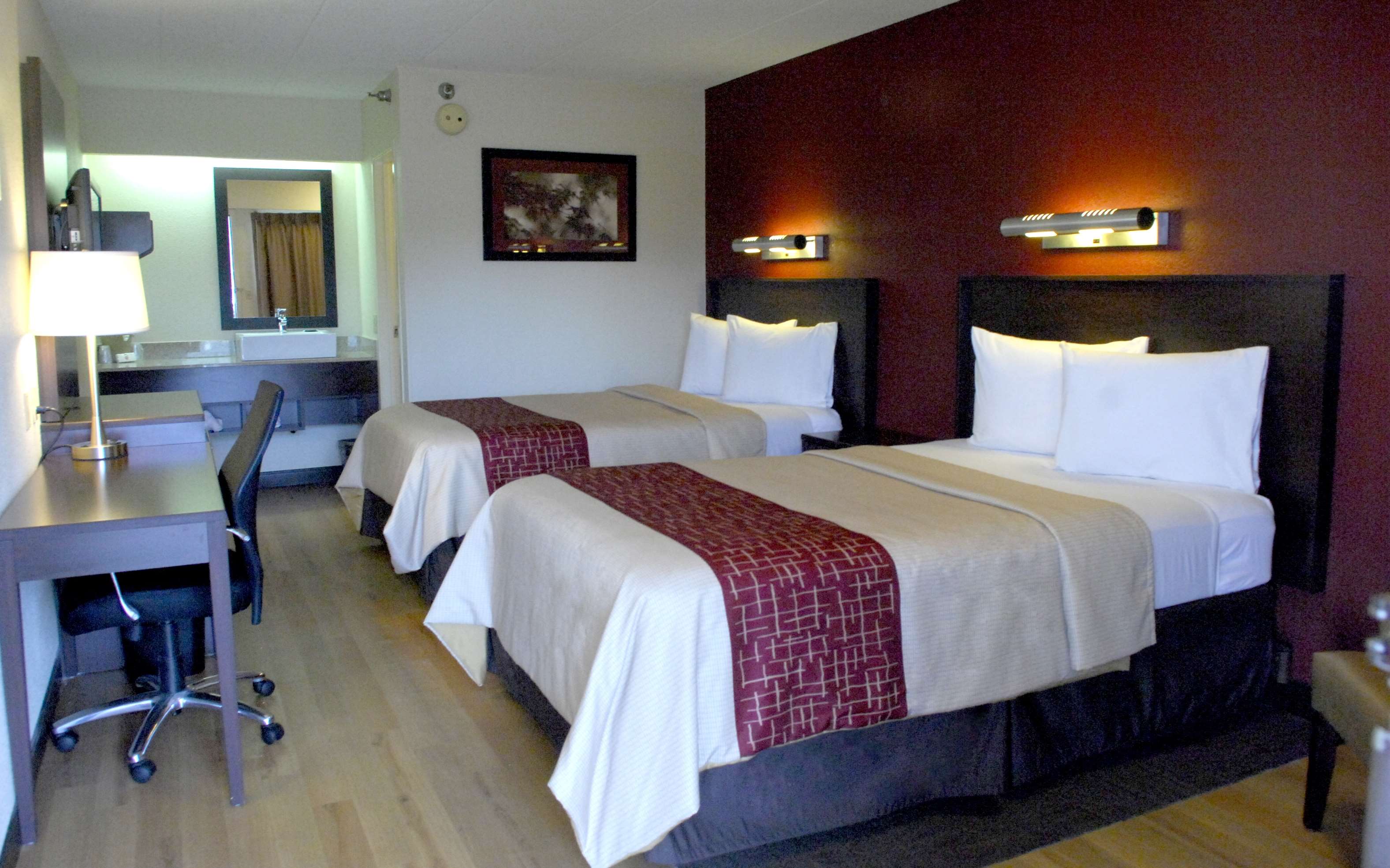 red roof inn plus nashville airport