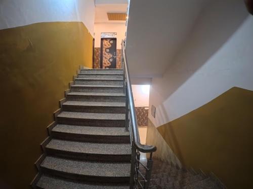 hotel aapno shyam and restaurant