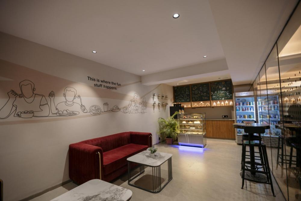 biznotel by pride surat