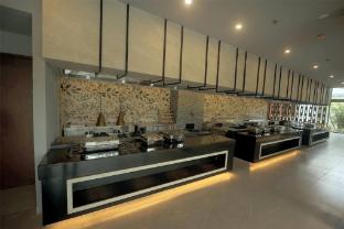 wyndham garden jim corbett chhoi