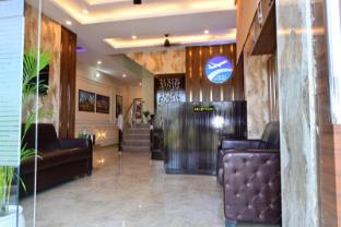 hotel runway