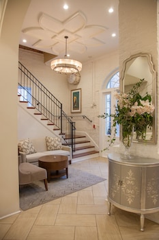 hotel st pierre a french quarter inns hotel