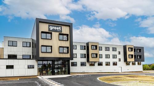 greet hotel reims tinqueux septembre 2025