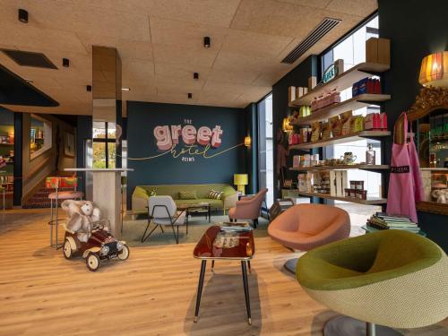 Greet Hotel Reims Tinqueux (Septembre 2025),Route De Soissons,0 star