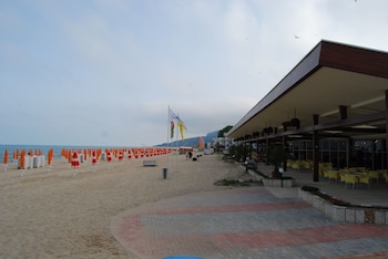 albena