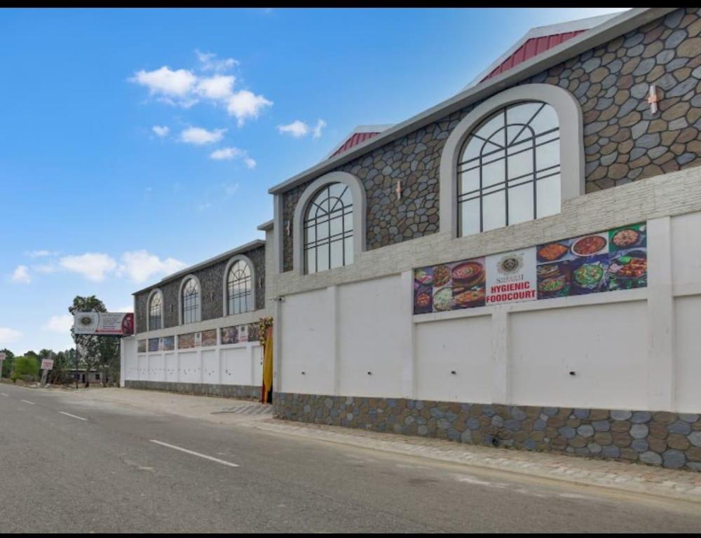 shree ji hotel and banquet