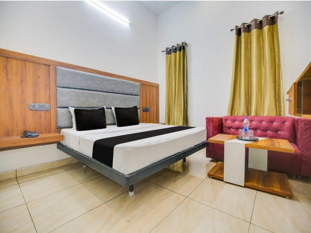 shree ji hotel and banquet