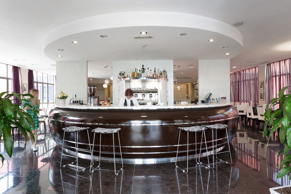 italiana hotels milan rho fair