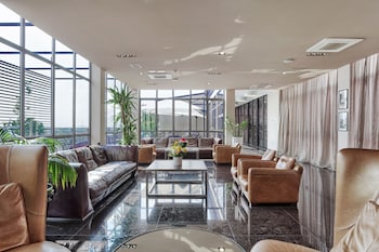 italiana hotels milan rho fair