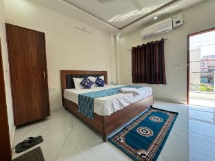 shree hanumat kripa dham