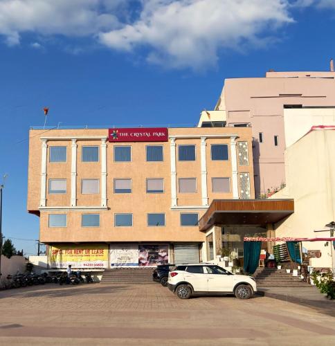 hotel the crystal park