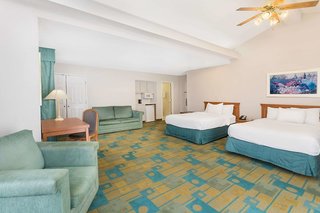 days inn and suites by wyndham huntsville