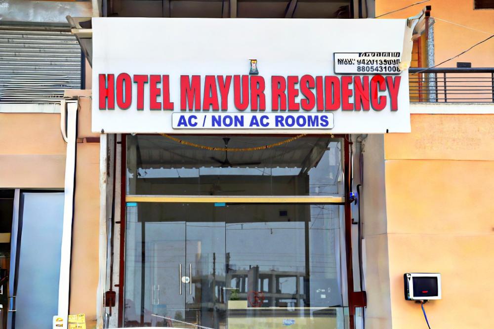 hotel mayur residency