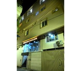 hotel nanak place