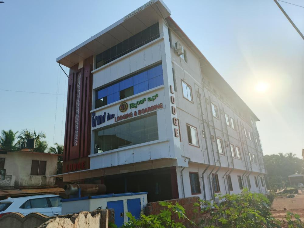 grand inn lodging and boarding