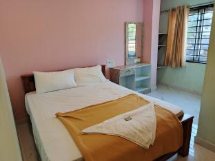 grand inn lodging and boarding