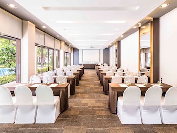 ibis bangkok riverside