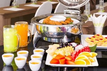 ibis bangkok riverside