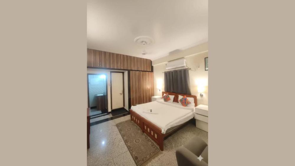 hotel urban eminence banjara hills
