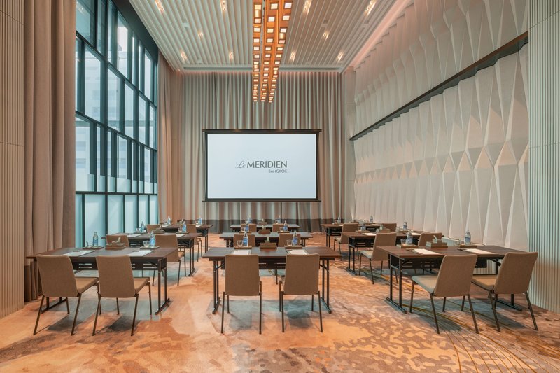 le meridien bangkok
