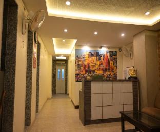 hotel bk international