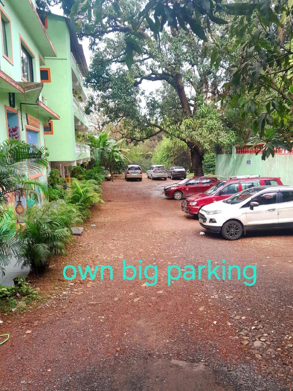 hotel krish baga