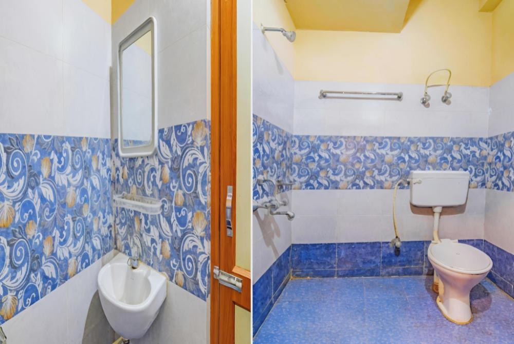 hotel ashirbad i comfort near railway station