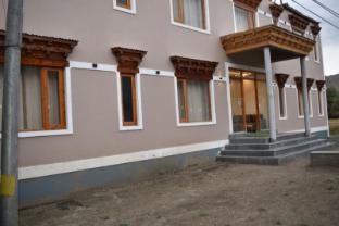 hotel stago ladakh