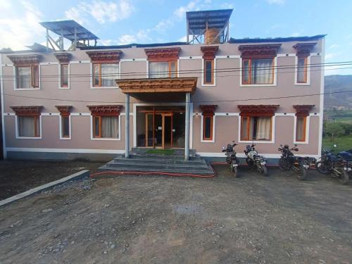 hotel stago ladakh