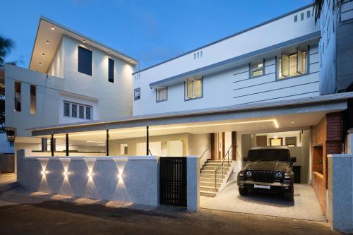 sri varee residency