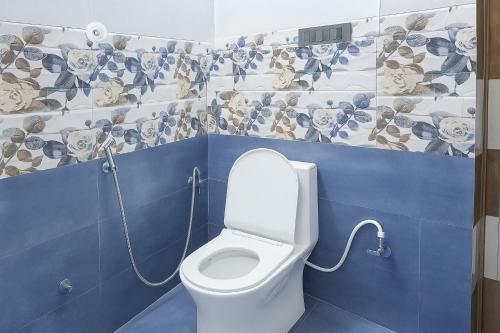 comfort stay saheed path ahimamau near lulu mall